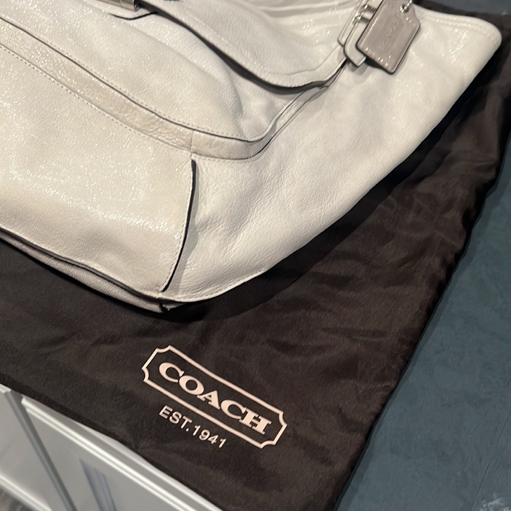 EUC! RARE! Coach Kristin Tote - Picture 9 of 15
